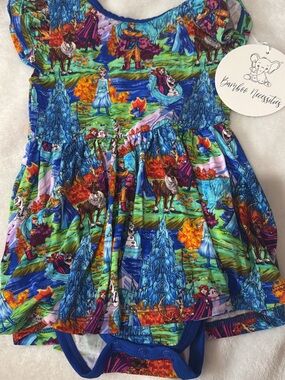 Bamboo Necessities bodysuit twirl sz 12/18